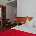 Arthotel Ambassador - Free Parking Hotel