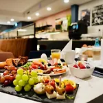 Hotel Arthotel Ambassador - Free Parking 3*