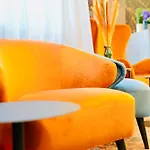 Arthotel Ambassador - Free Parking