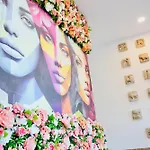 Arthotel Ambassador - Free Parking Wiesbaden
