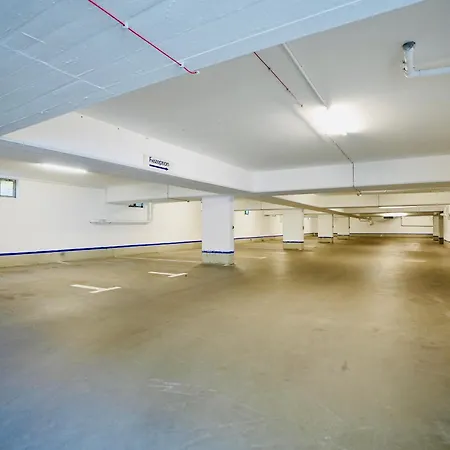 Arthotel Ambassador - Free Parking