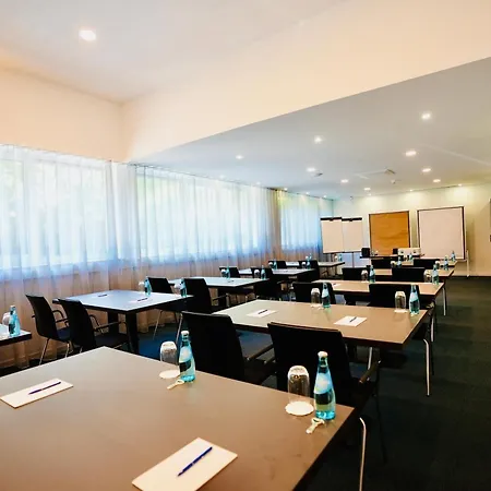 Arthotel Ambassador - Free Parking Ξενοδοχείο 3*