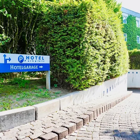 Arthotel Ambassador - Free Parking
