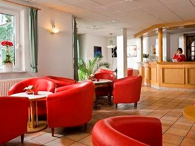 Arthotel Ambassador - Free Parking 酒店 3*