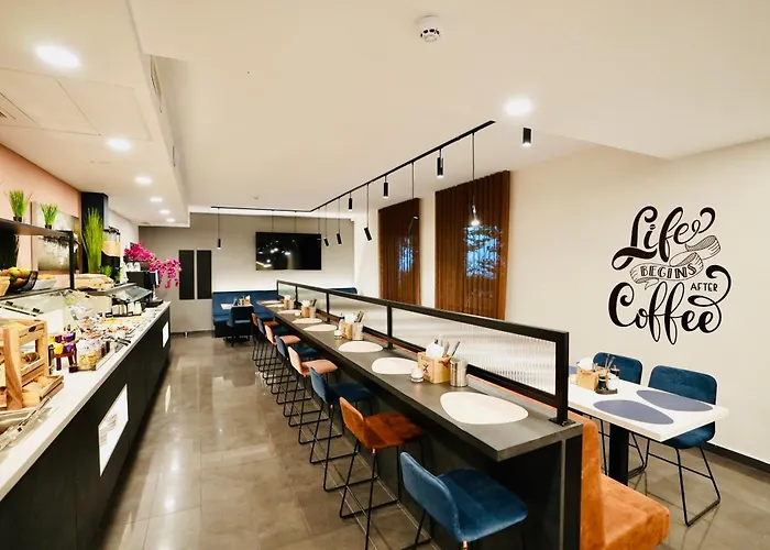 Arthotel Ambassador - Free Parking 3*