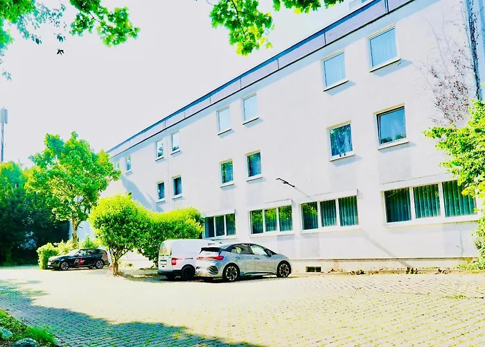 Arthotel Ambassador - Free Parking 3*