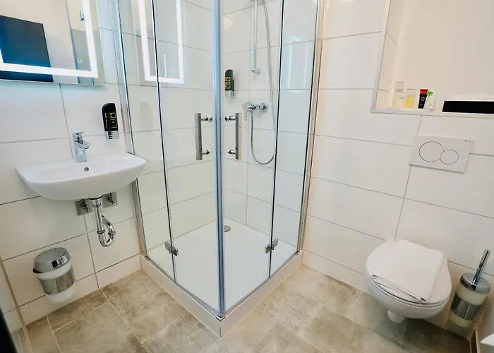 Arthotel Ambassador - Free Parking 酒店 3*