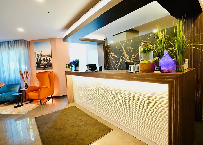 酒店 Arthotel Ambassador - Free Parking