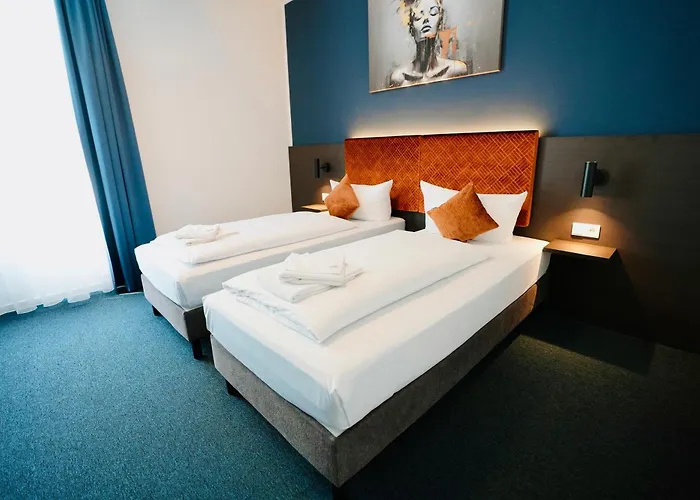 Arthotel Ambassador - Free Parking 酒店 3*