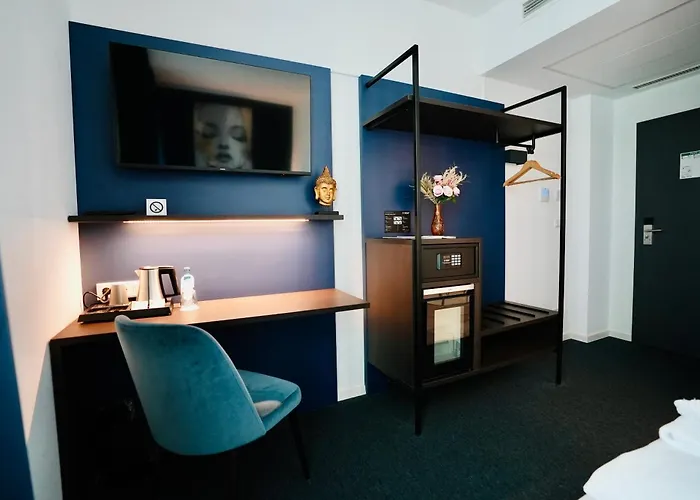 Arthotel Ambassador - Free Parking 酒店 威斯巴登