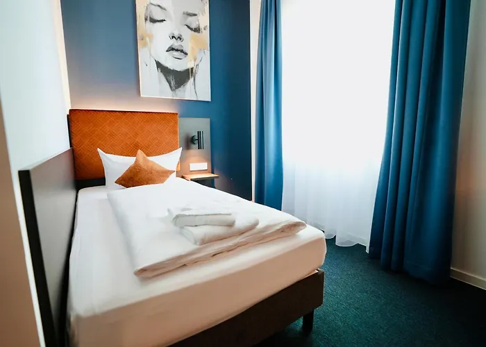 Arthotel Ambassador - Free Parking 酒店 3*